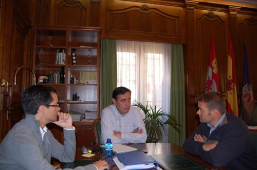 LA DIPUTACIÓN DE SORIA COLABORARÁ CON EL AYUNTAMIENTO DE MOLINOS EN DAR UNA SOLUCIÓN  AL PROBLEMA DE ABASTECIMIENTO DE AGUA EN LA LOCALIDAD